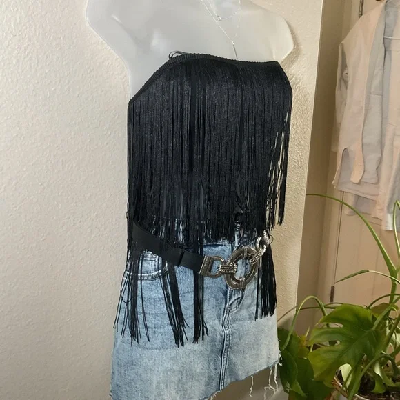 FRINGE CROP TOP - Picture 3 of 10